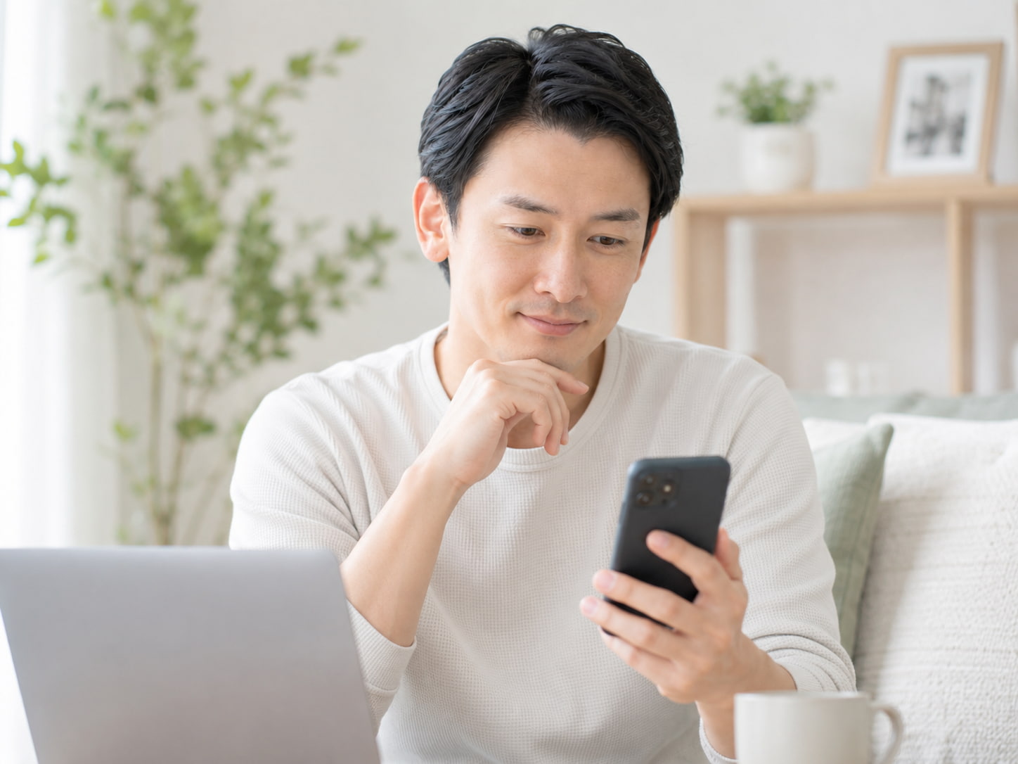 生え際が後退しているか確認する方法4