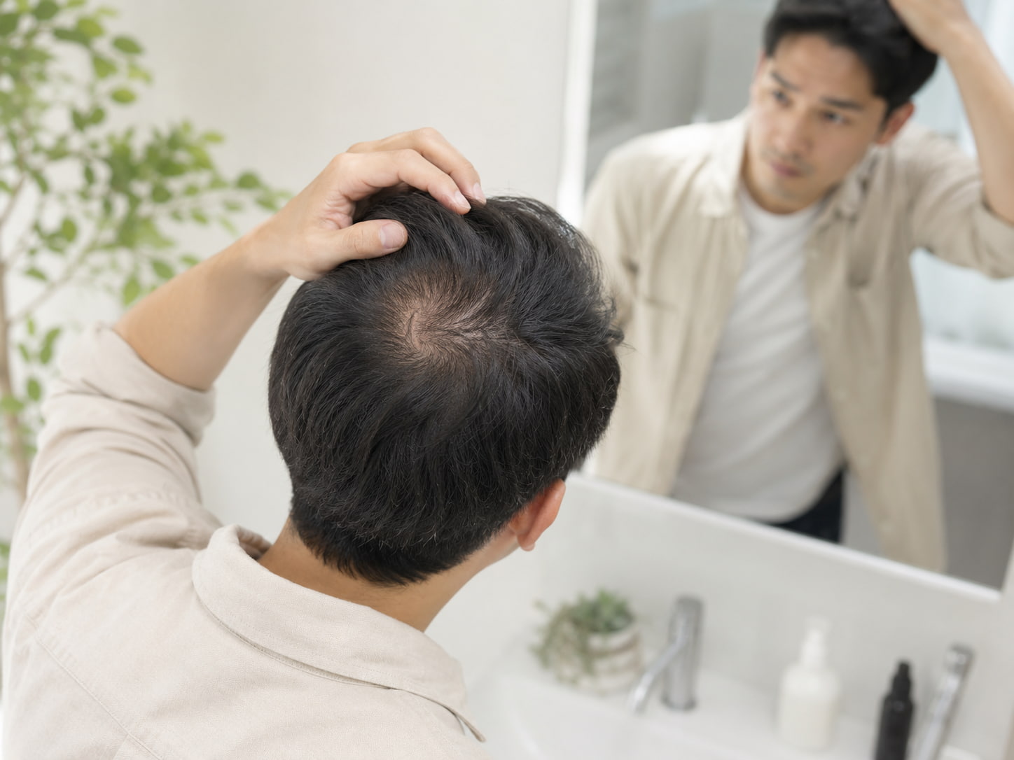 頭頂部が薄いかもと思ったときの確認ポイント2